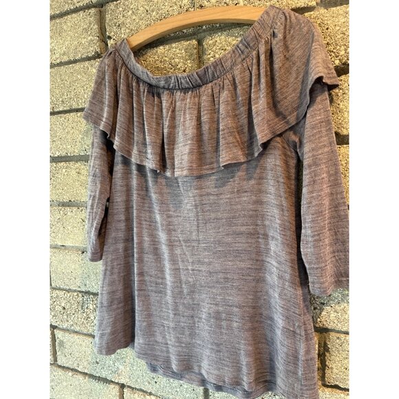 Dolan Left Coast Collection Ruffled Off-Shoulder Top Heather Gray Size S 3/4 Sle - Picture 2 of 7